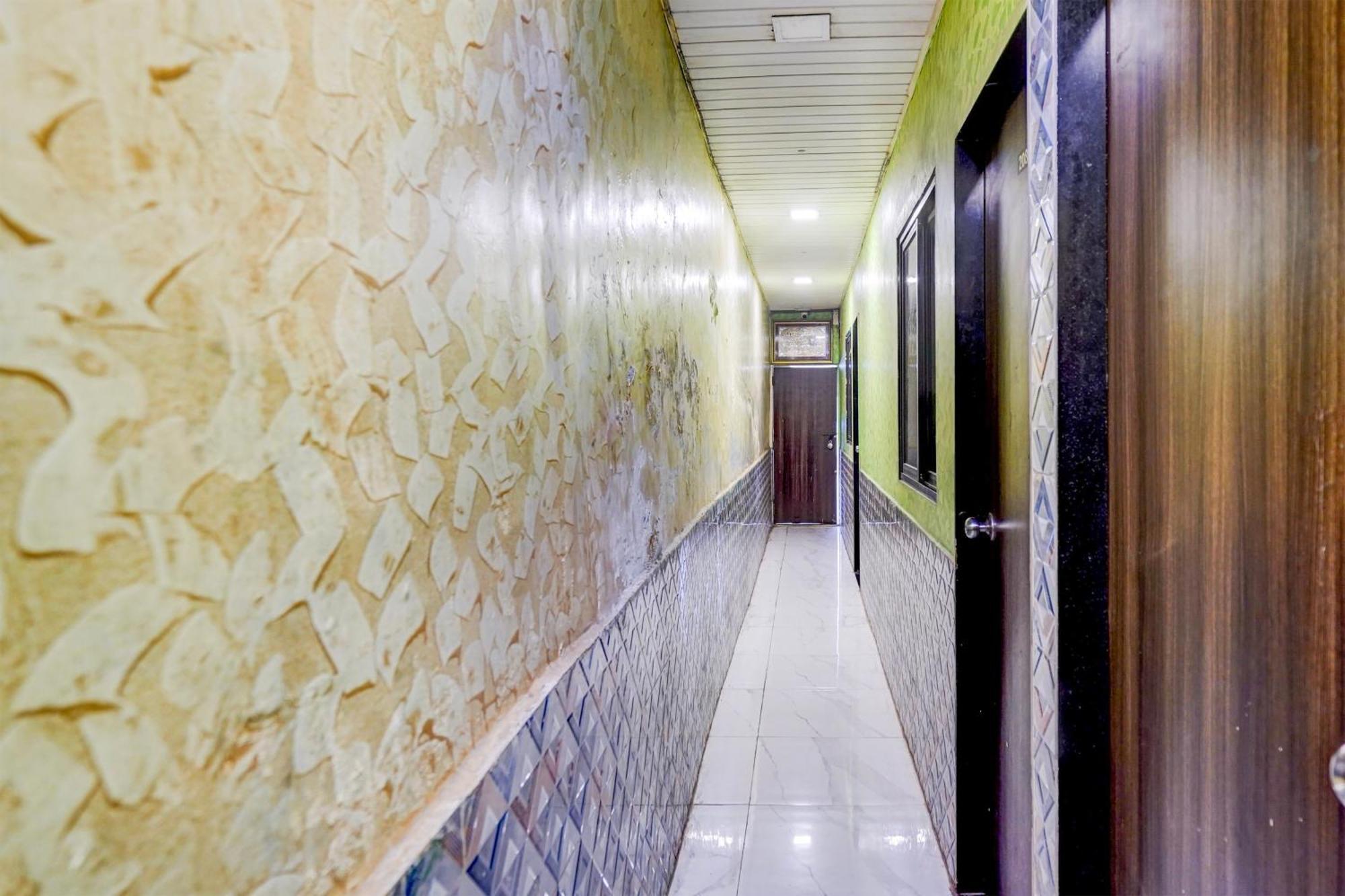 Hotel O The Om Sai Residency 4*